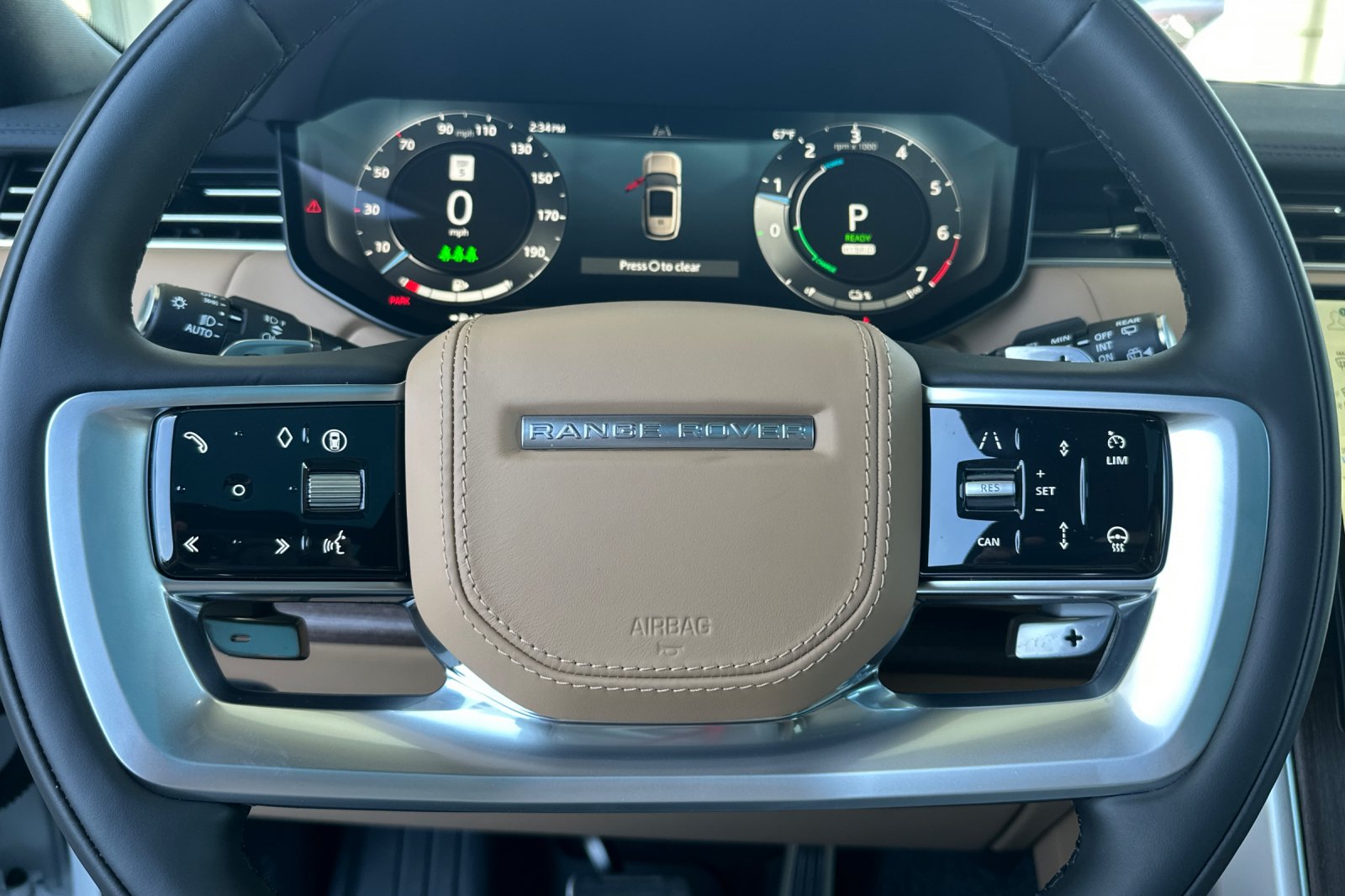 New 2026 Fuji White Land Rover SE image 24