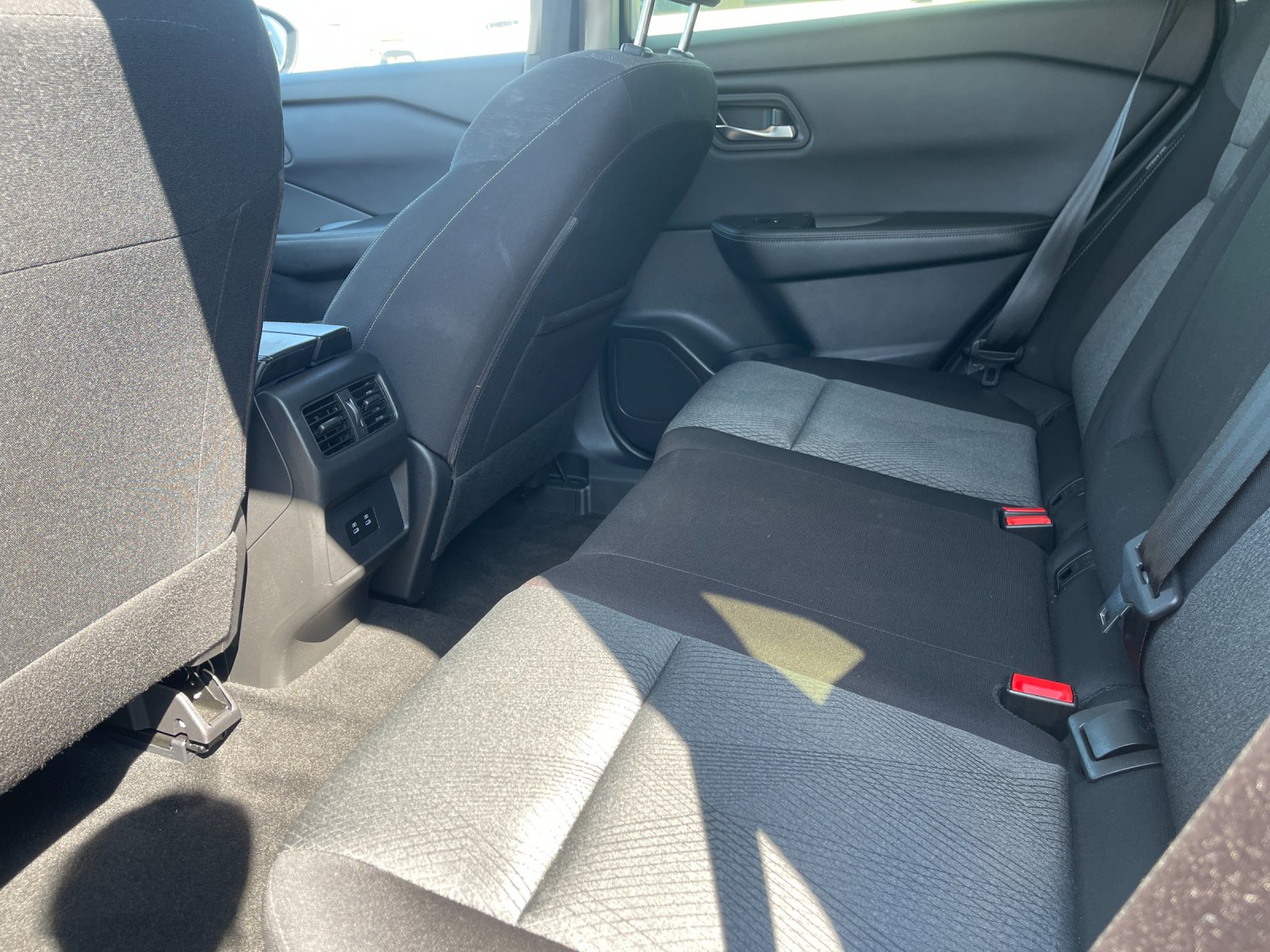 Used 2025 White Nissan SV image 14