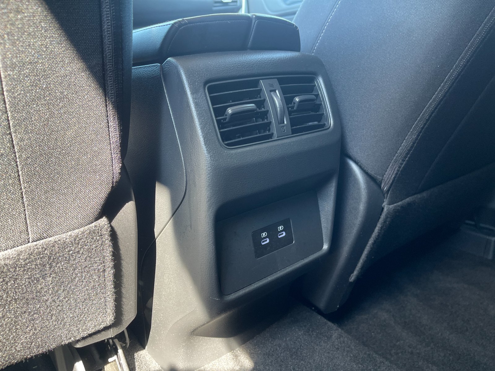 Used 2025 White Nissan SV image 15