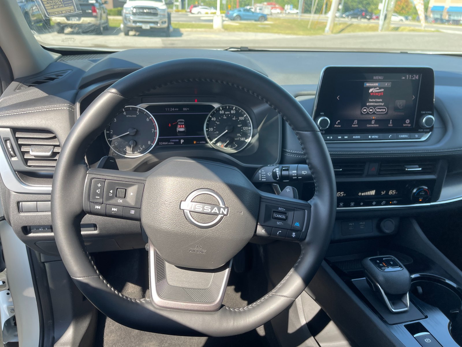 Used 2025 White Nissan SV image 27