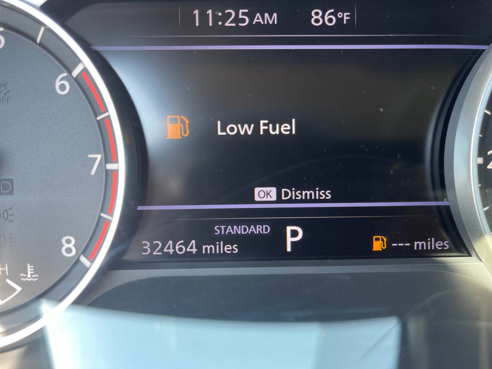 Used 2025 White Nissan SV image 31