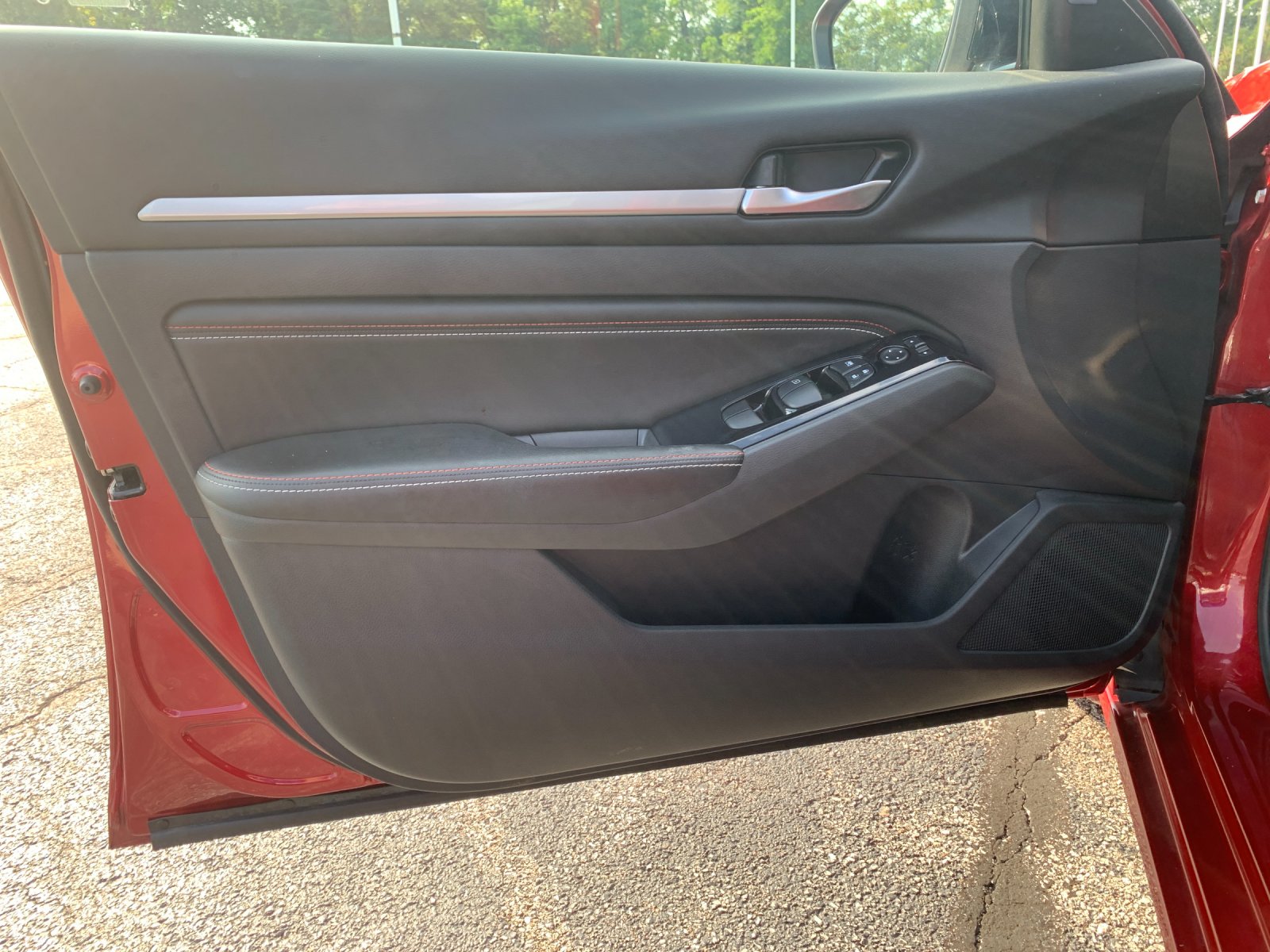 Certified Used 2023 Red Nissan 2.5 SR image 12