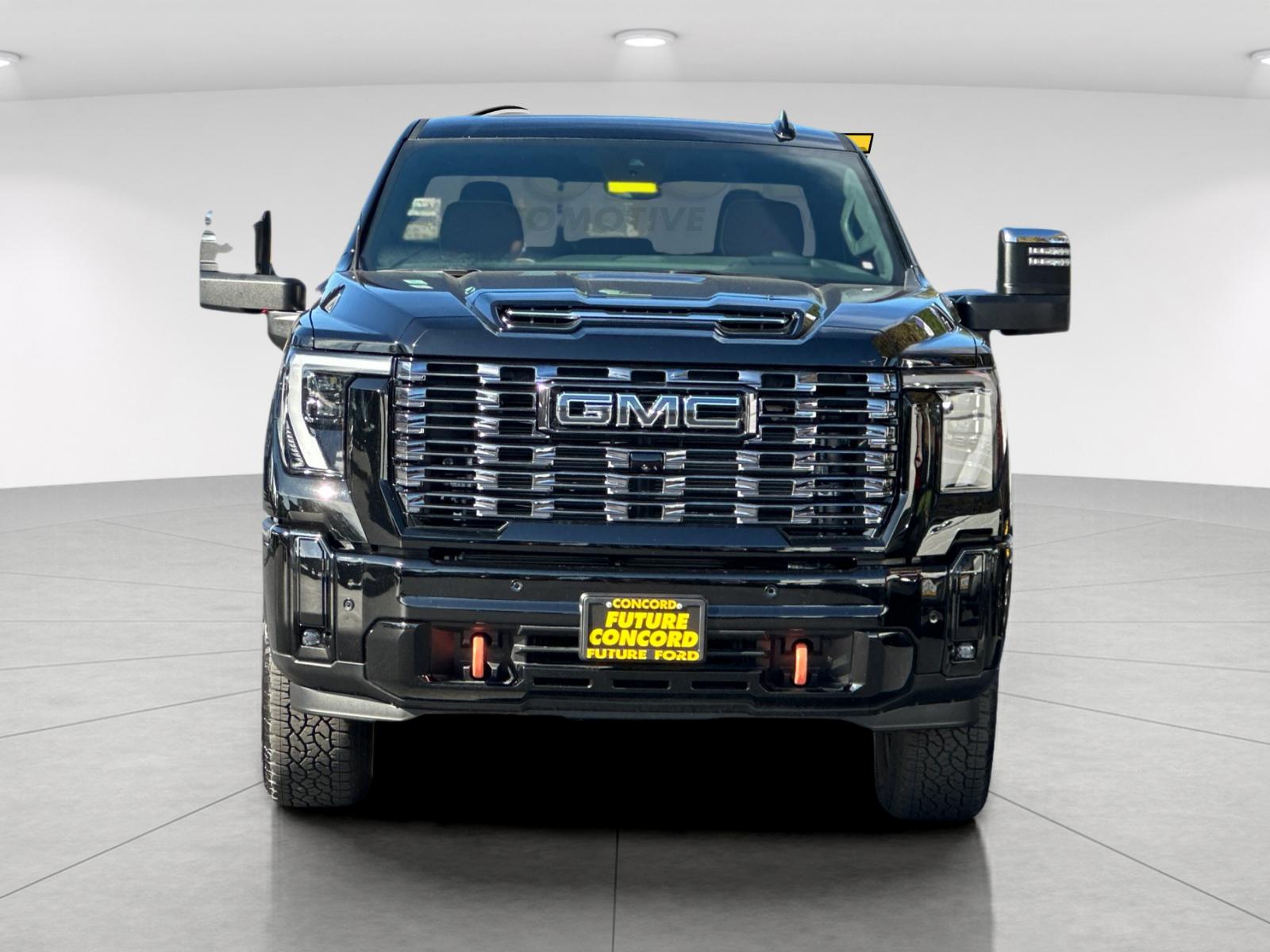 Used 2026 Black GMC Denali Ultimate image 8