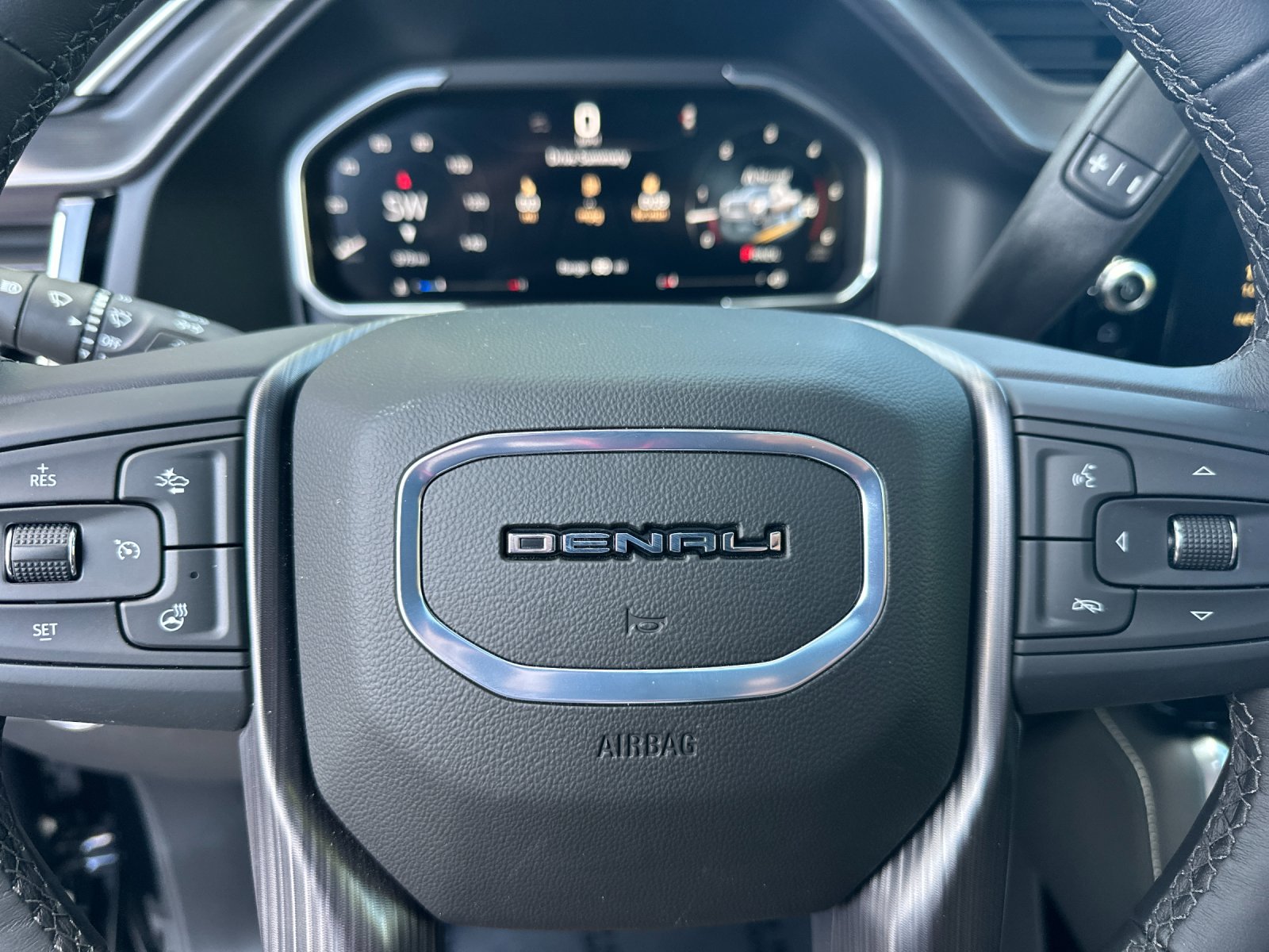 Used 2026 Black GMC Denali Ultimate image 22