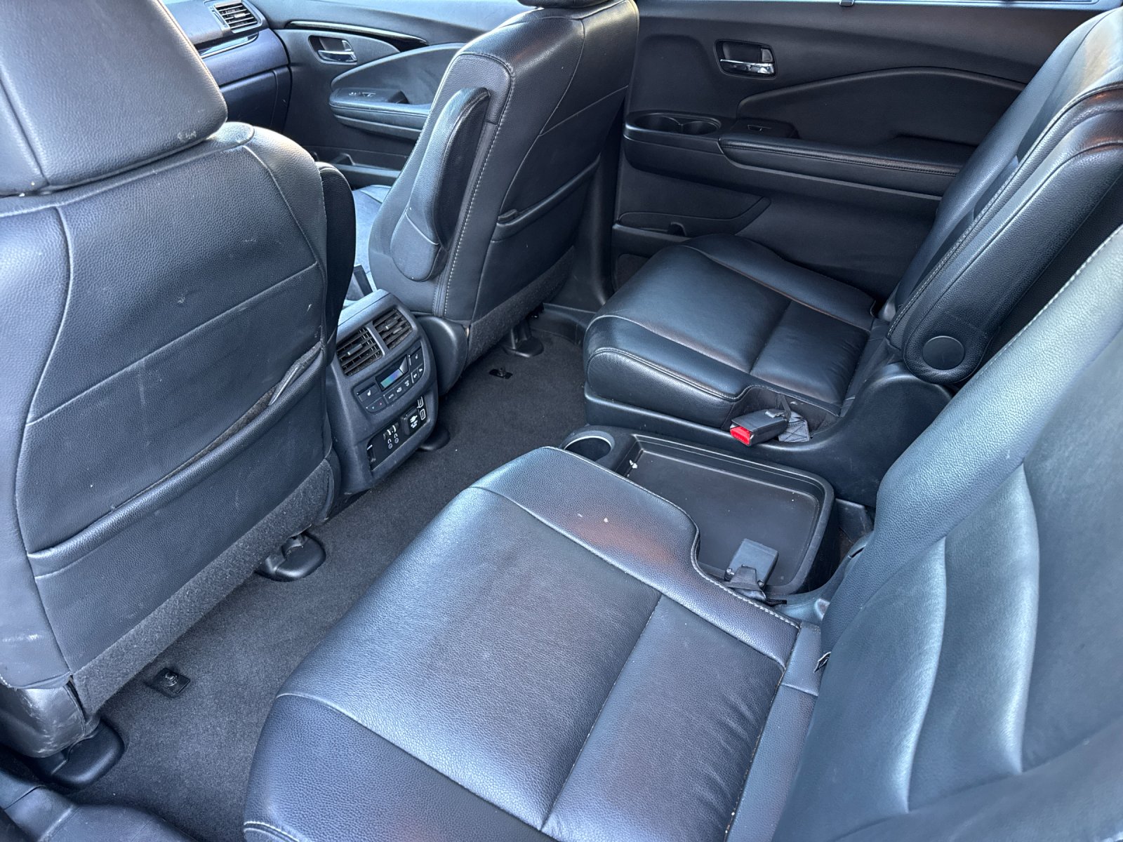 Used 2019 Black Honda Touring image 11