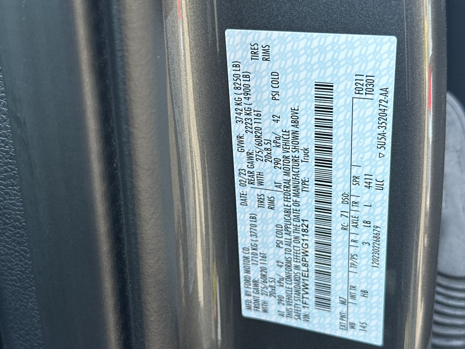 Used 2023 Gray Ford Lariat image 27