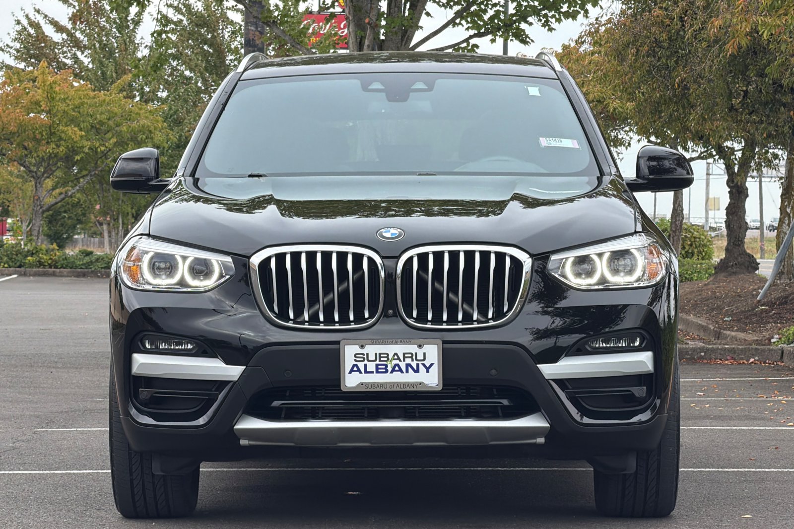 Used 2021 Black BMW xDrive30i image 9