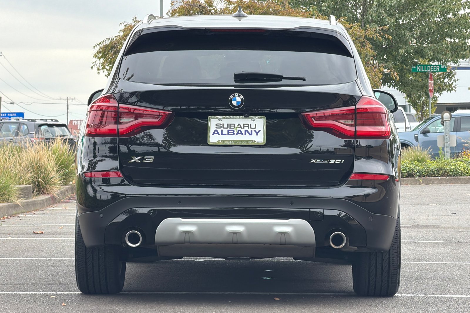 Used 2021 Black BMW xDrive30i image 5