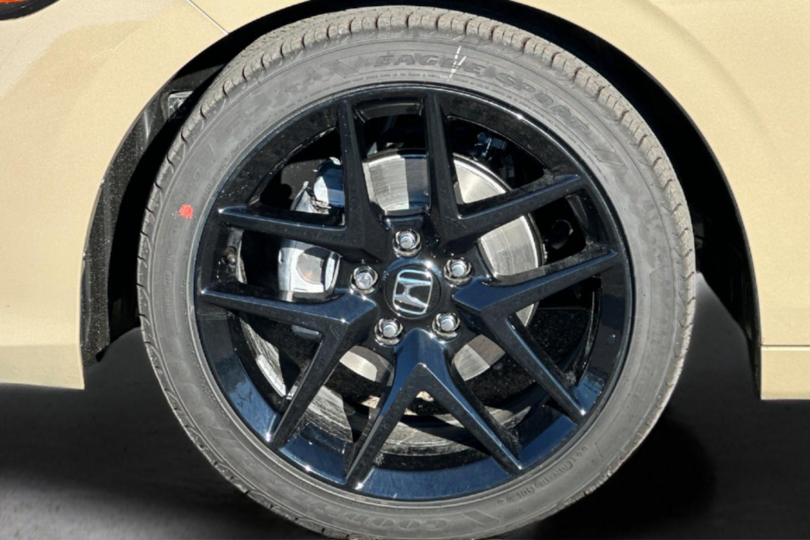 New 2026 Sand Dune Pearl Honda Sport image 30