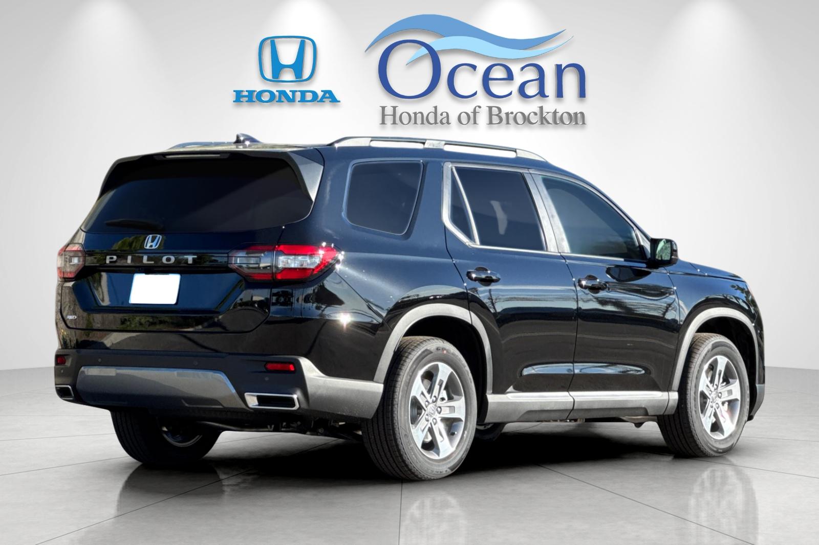 New 2026 Crystal Black Pearl Honda EX-L image 5