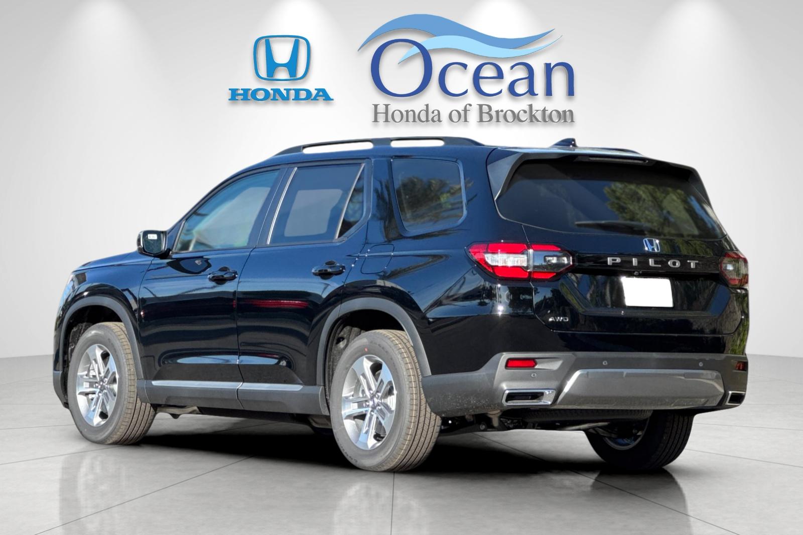 New 2026 Crystal Black Pearl Honda EX-L image 3
