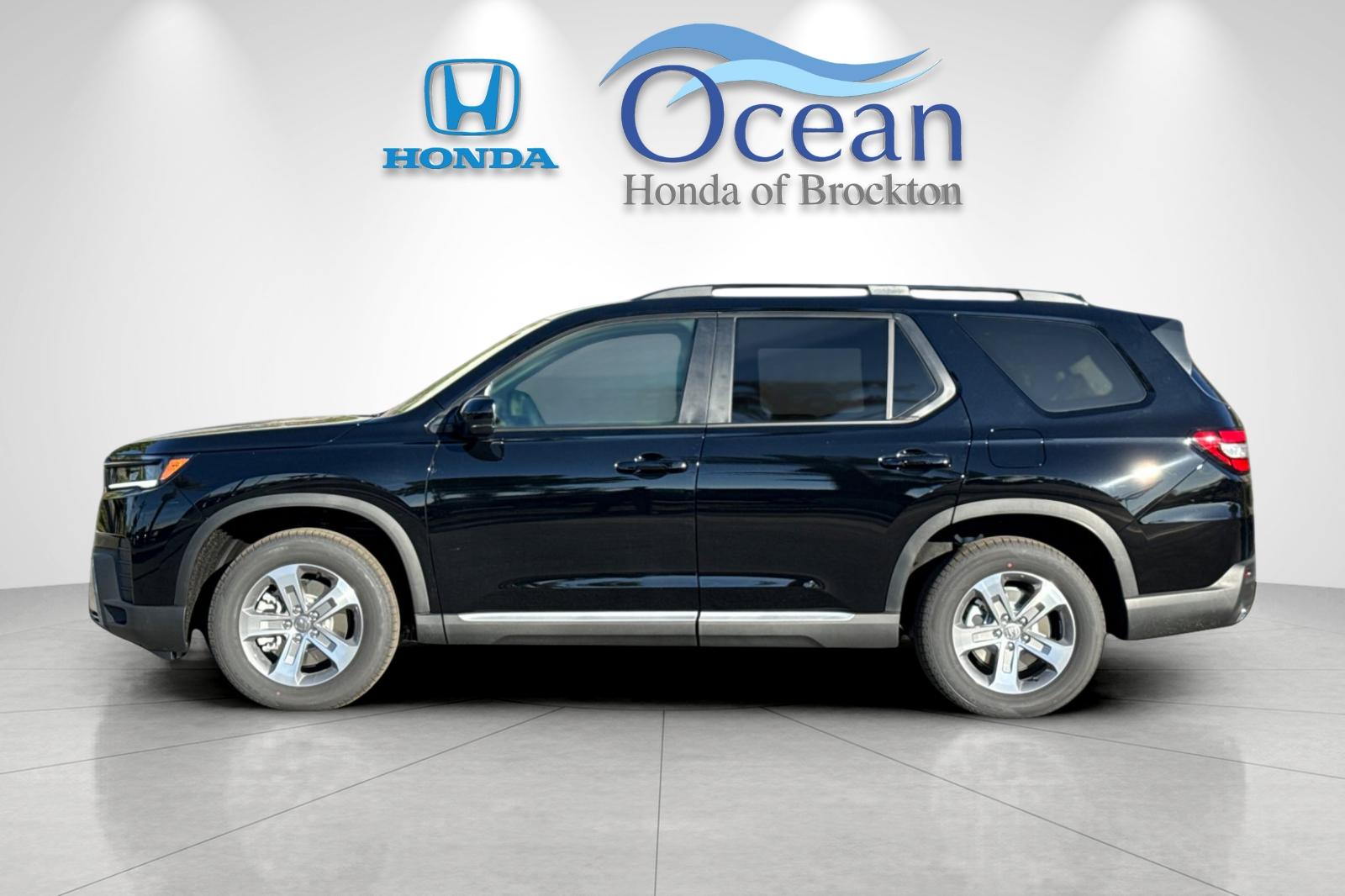 New 2026 Crystal Black Pearl Honda EX-L image 2