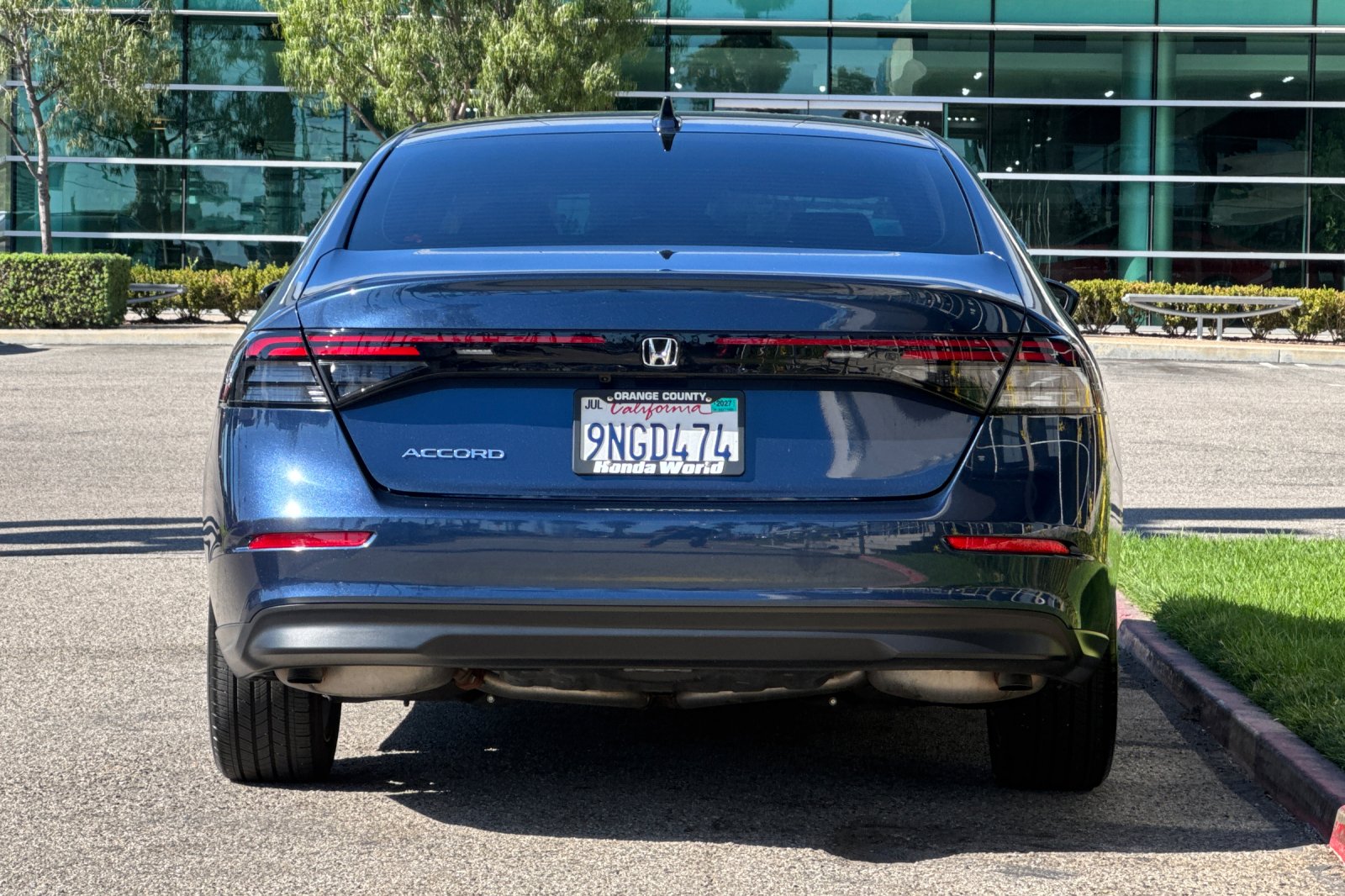 Certified Used 2024 Canyon River Blue Metallic Honda 1.5T EX image 5