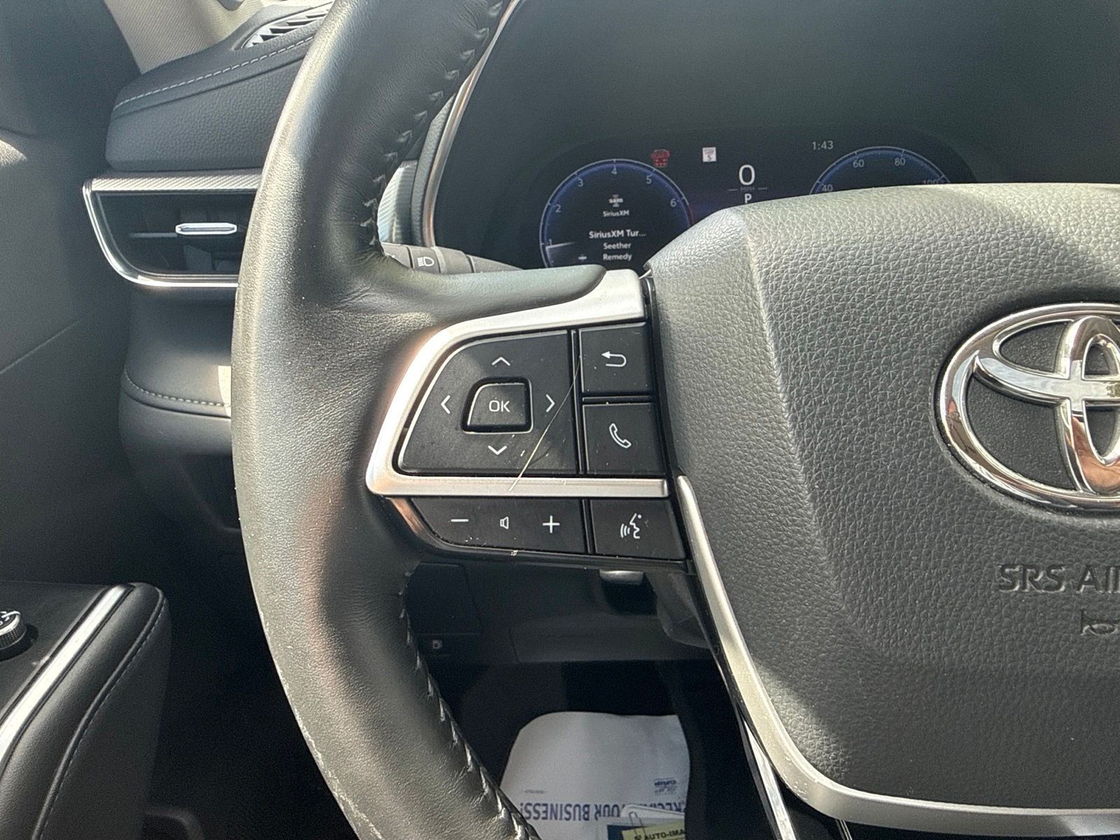 Used 2024 Pearl Toyota Platinum image 26