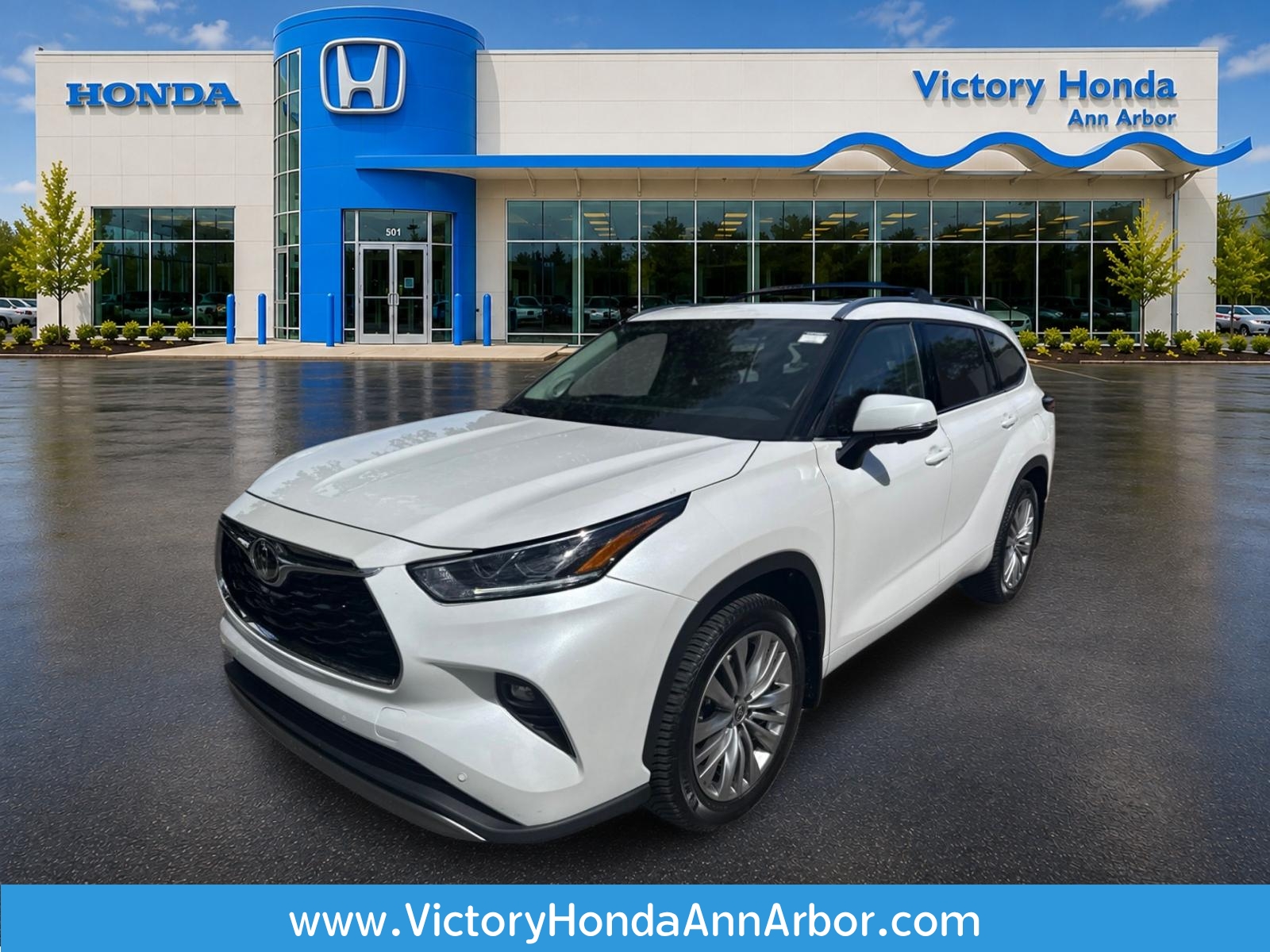 2024 Toyota Highlander Platinum