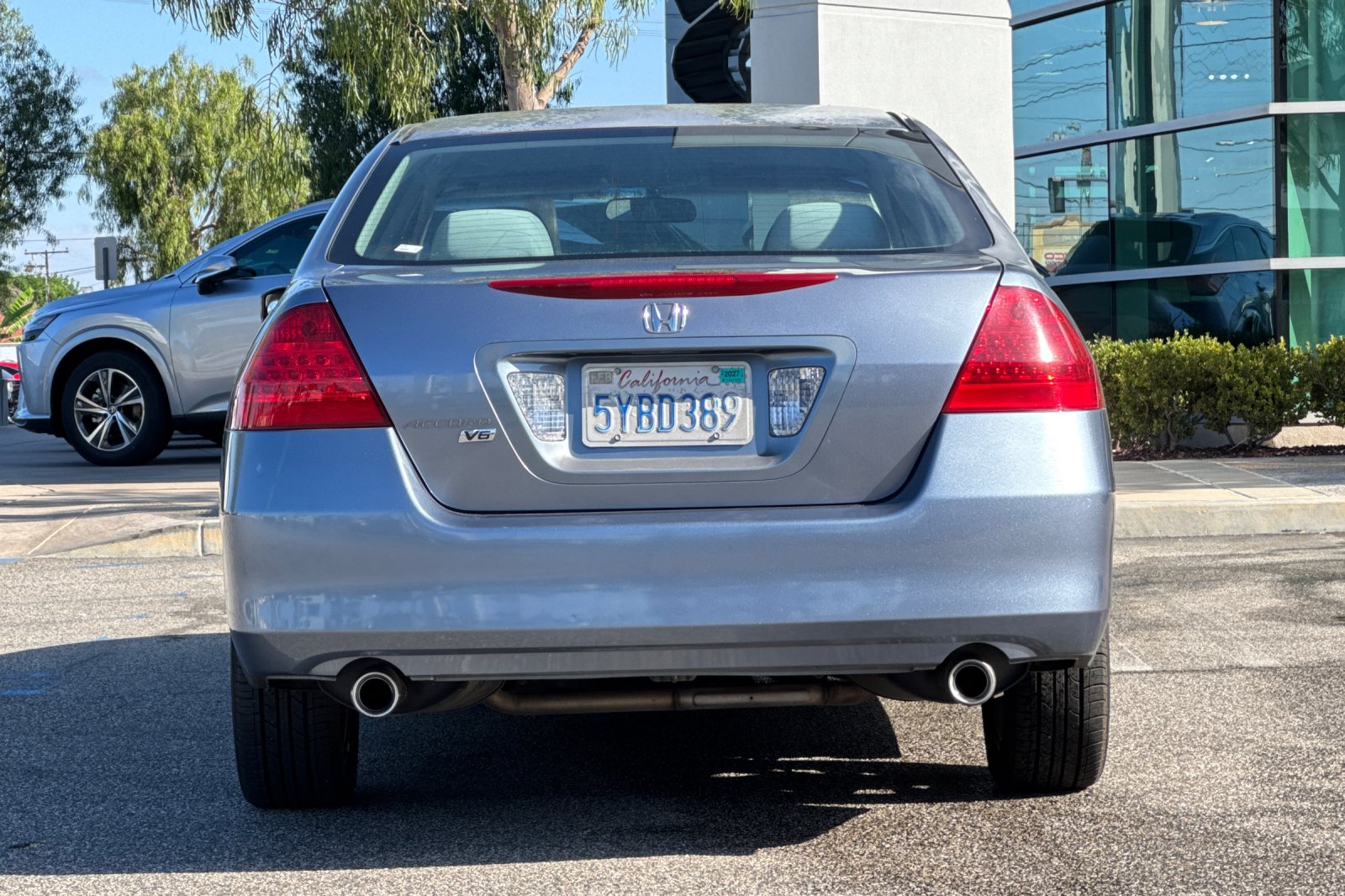 Used 2007 Cool Blue Metallic Honda SE image 6