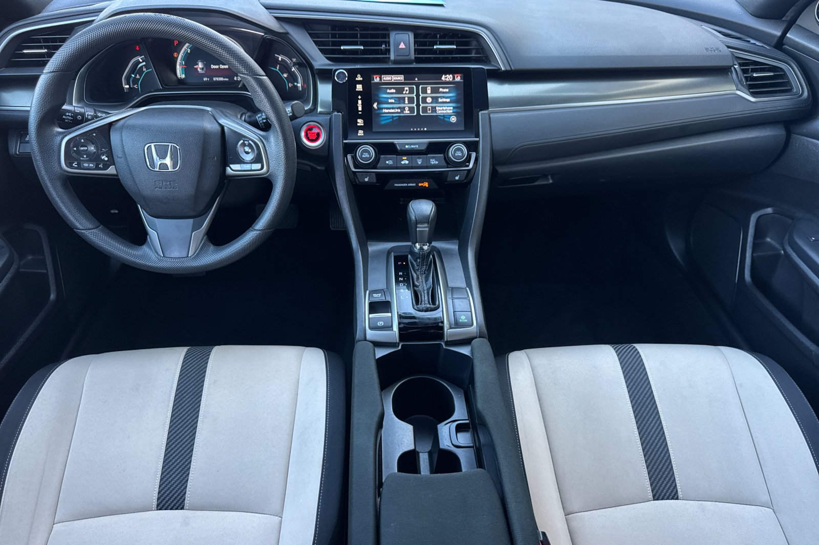 Certified Used 2018 Taffeta White Honda EX image 13