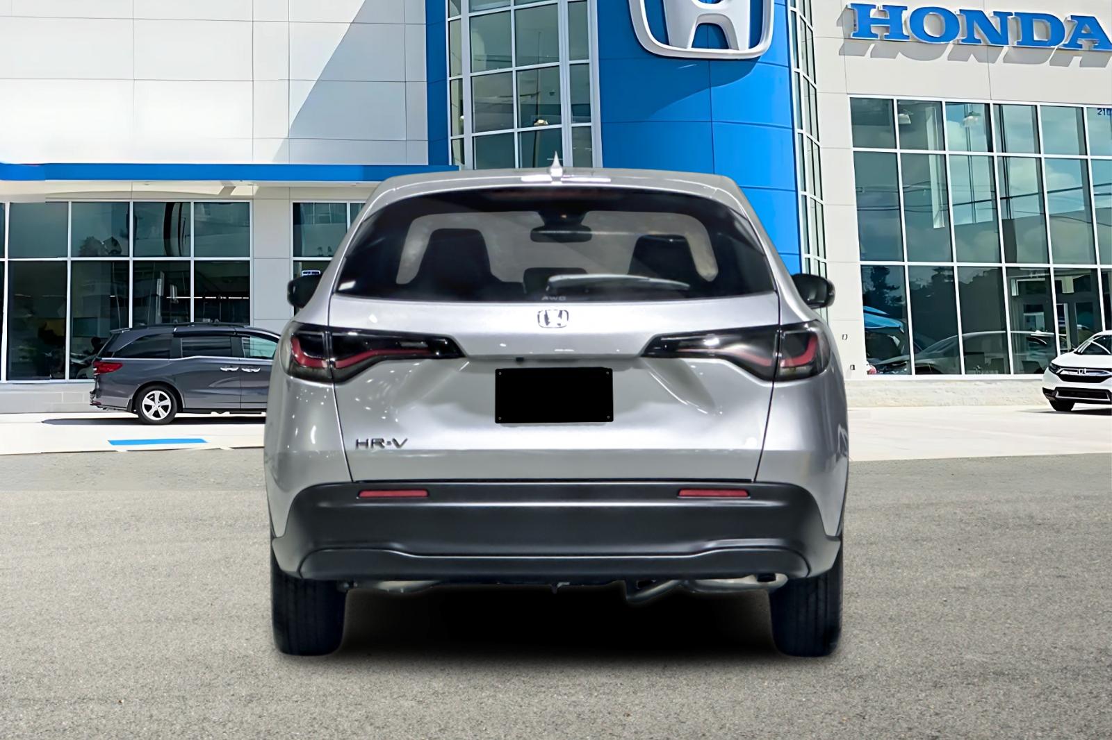 New 2027 Solar Silver Metallic Honda LX AWD image 4