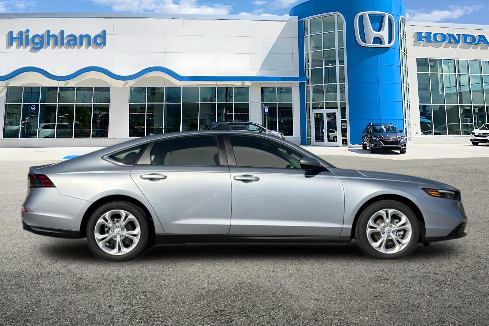 New 2026 Solar Silver Metallic Honda LX image 6