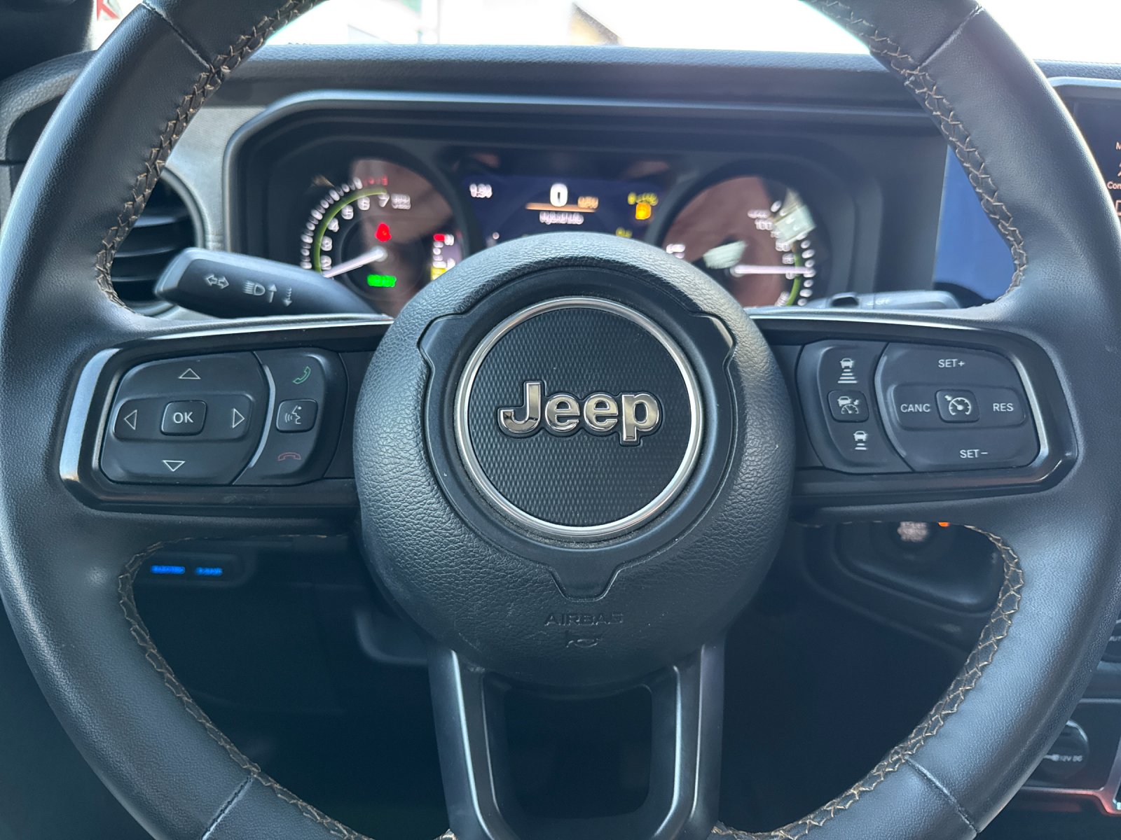 Used 2024 Black Jeep Sport S 4xe image 22