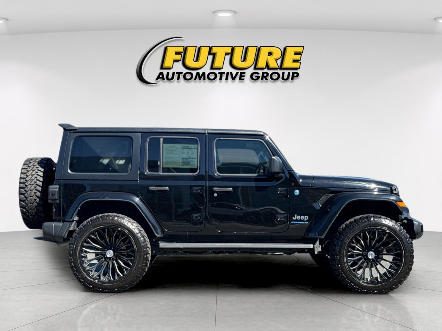 Used 2024 Black Jeep Sport S 4xe image 3