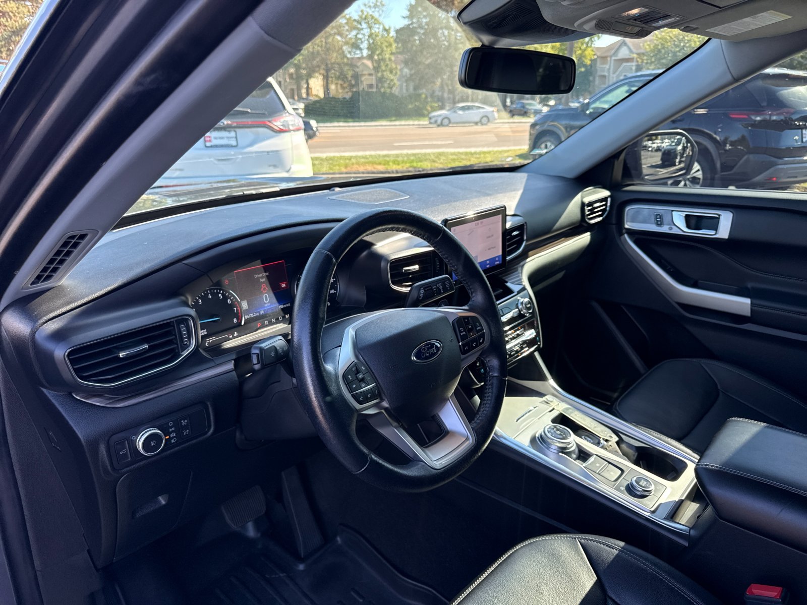 Used 2021 Gray Ford Limited image 10