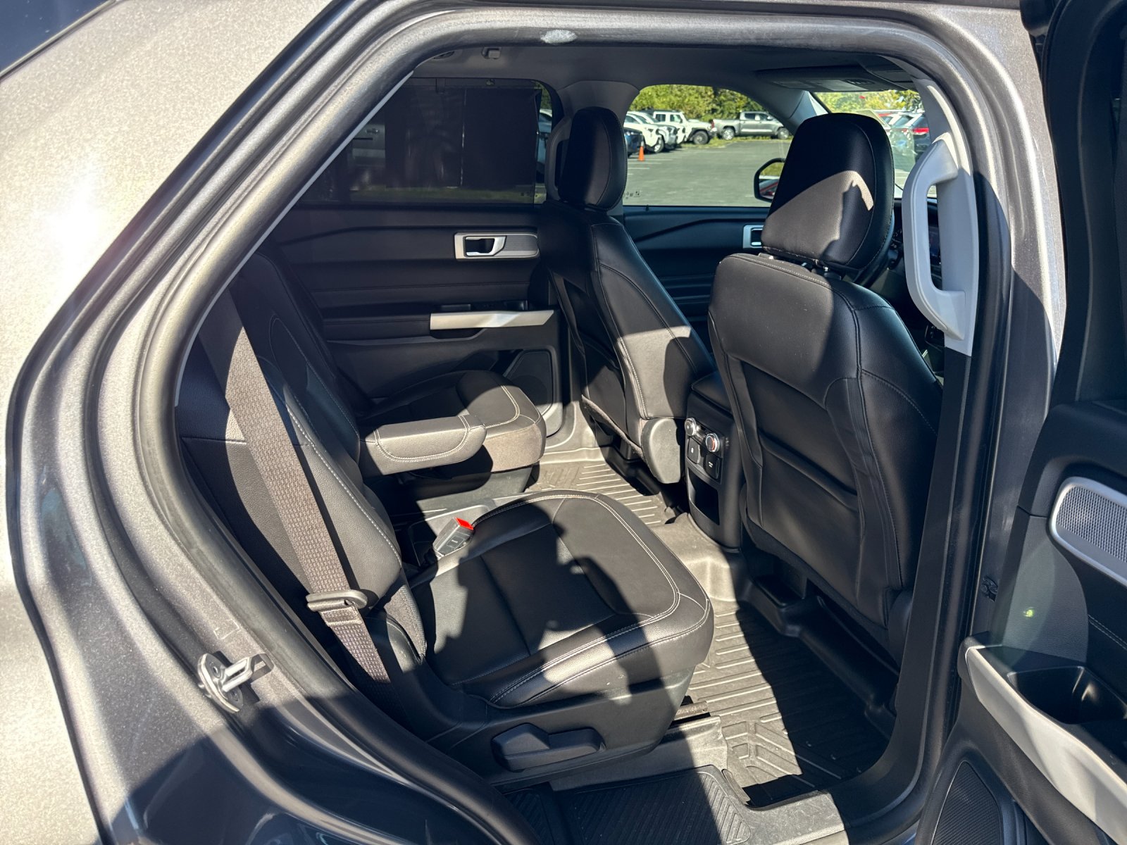 Used 2021 Gray Ford Limited image 26