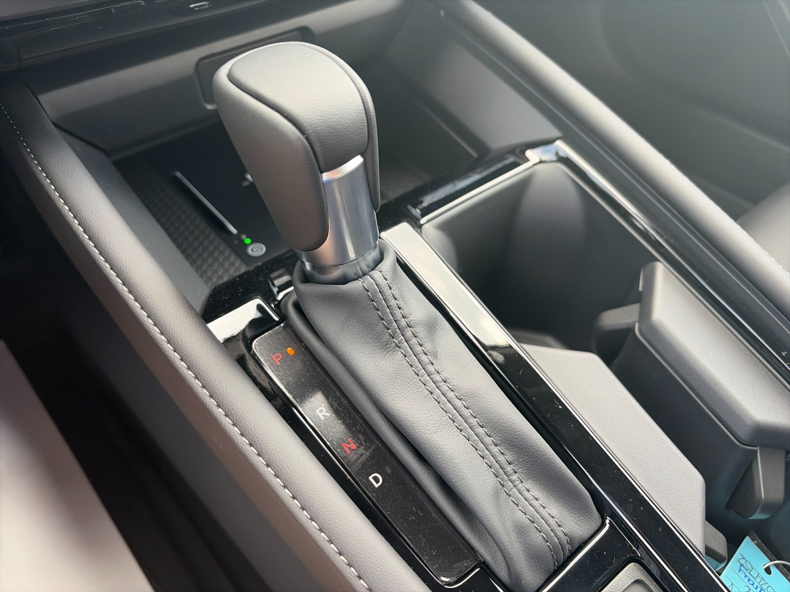 New 2026 Platinum White Pearl Honda Touring Hybrid image 26