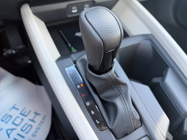New 2026 Meteorite Gray Metallic Honda SE image 25