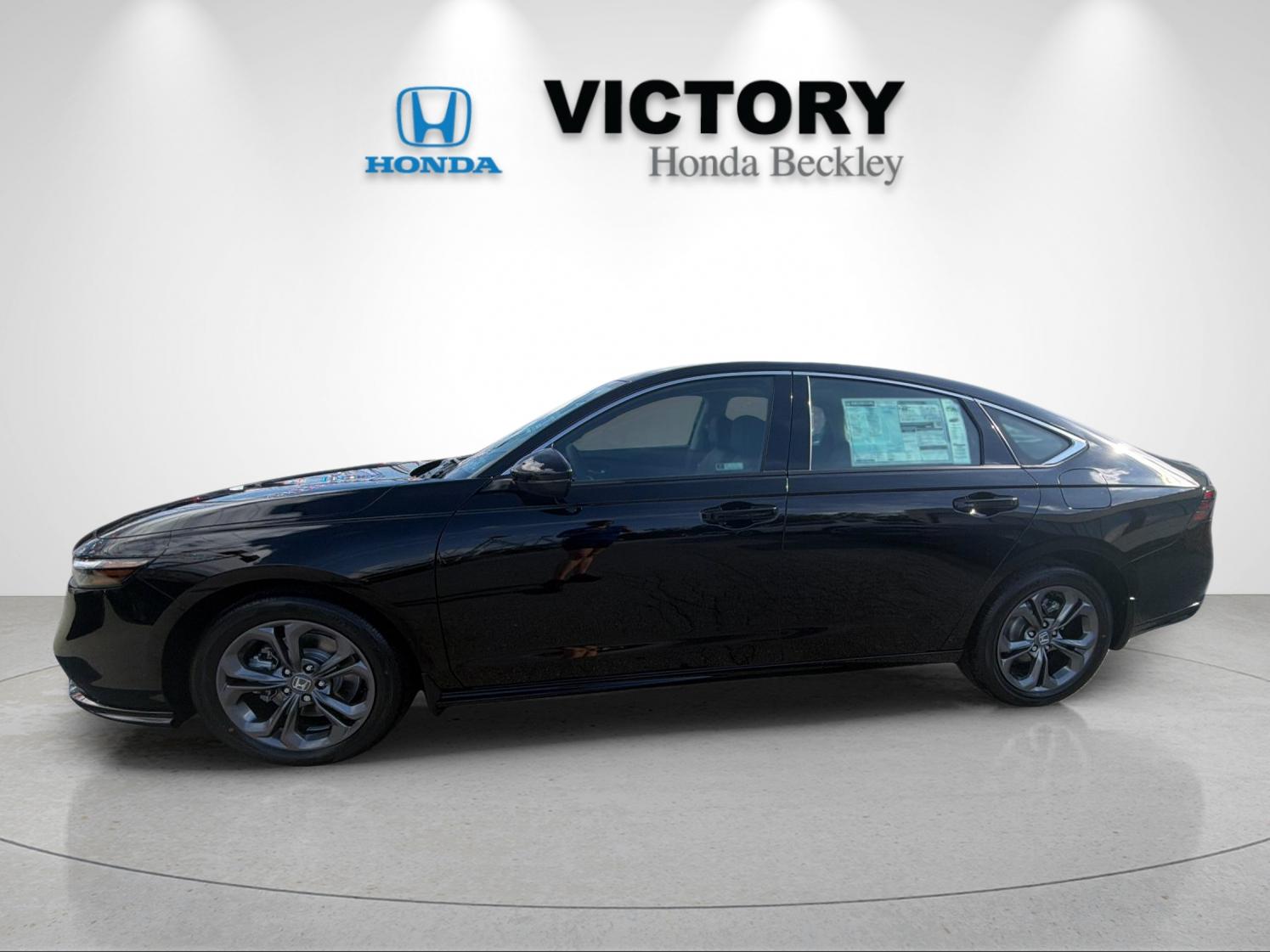 New 2026 Crystal Black Pearl Honda EX-L Hybrid image 2