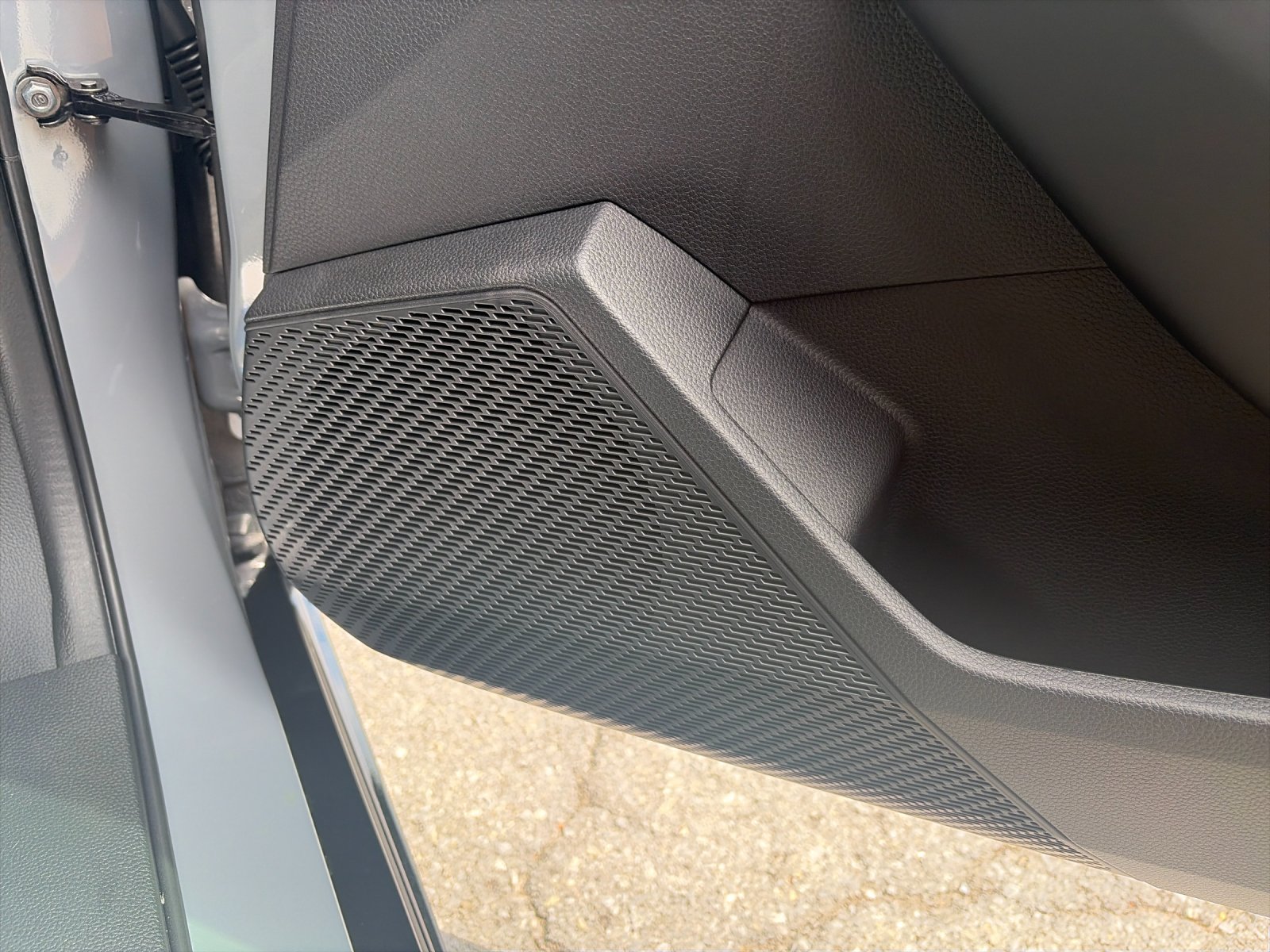 New 2026 Urban Gray Pearl Honda EX-L Hybrid image 21