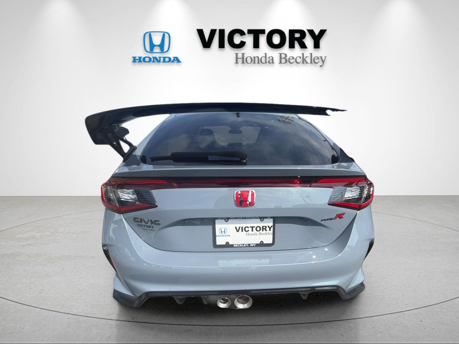 New 2026 Sonic Gray Pearl Honda Type R image 4