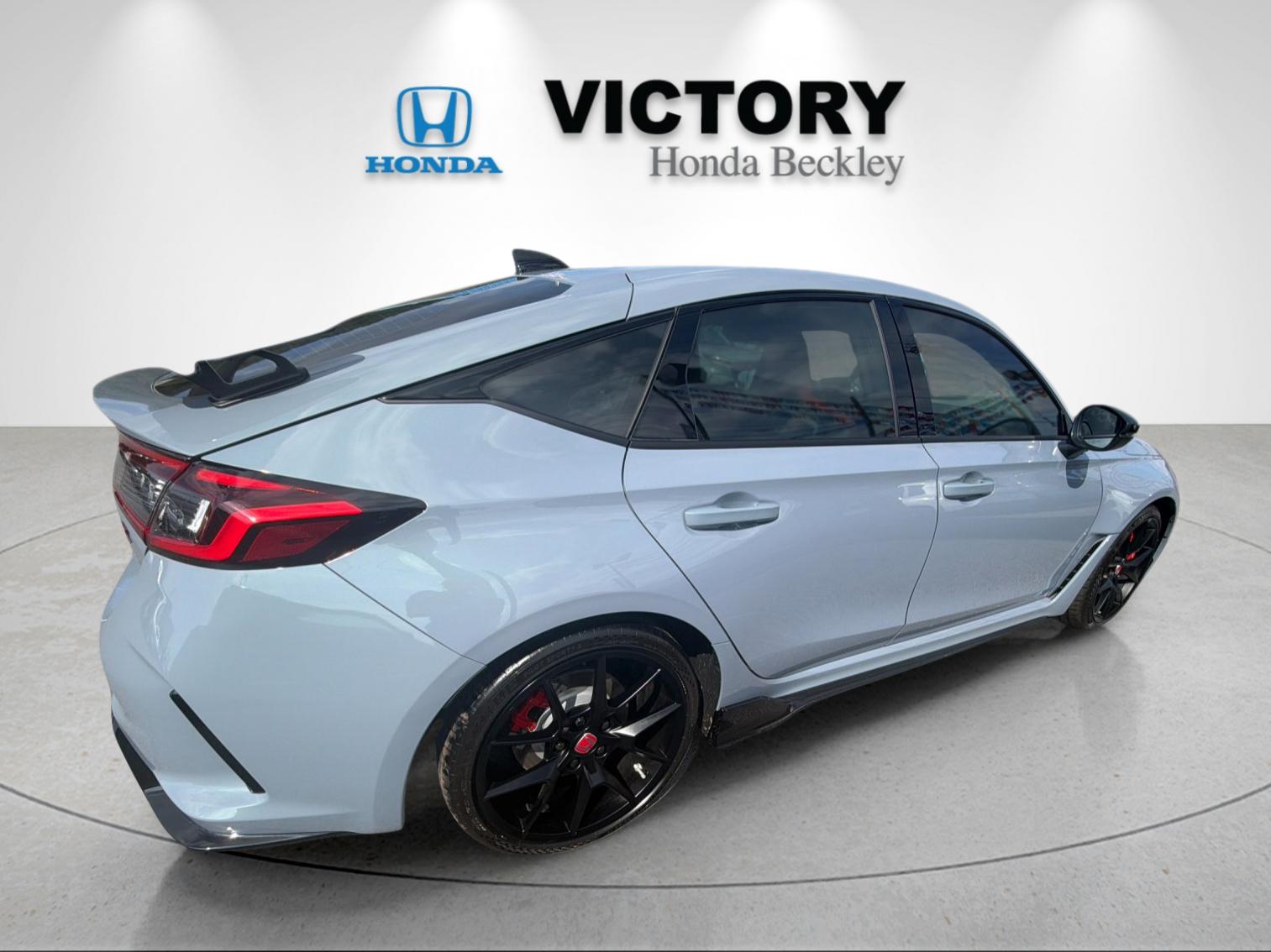 New 2026 Sonic Gray Pearl Honda Type R image 5