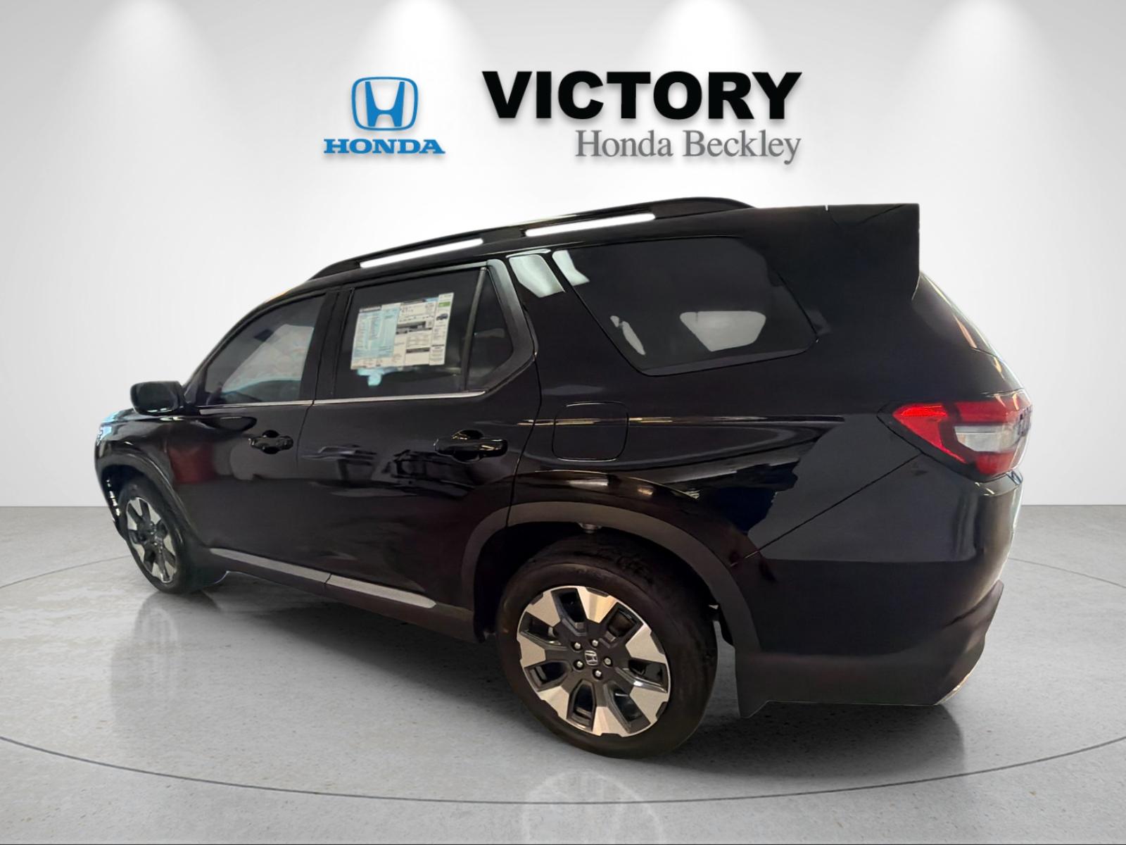 New 2026 Crystal Black Pearl Honda AWD Elite image 3