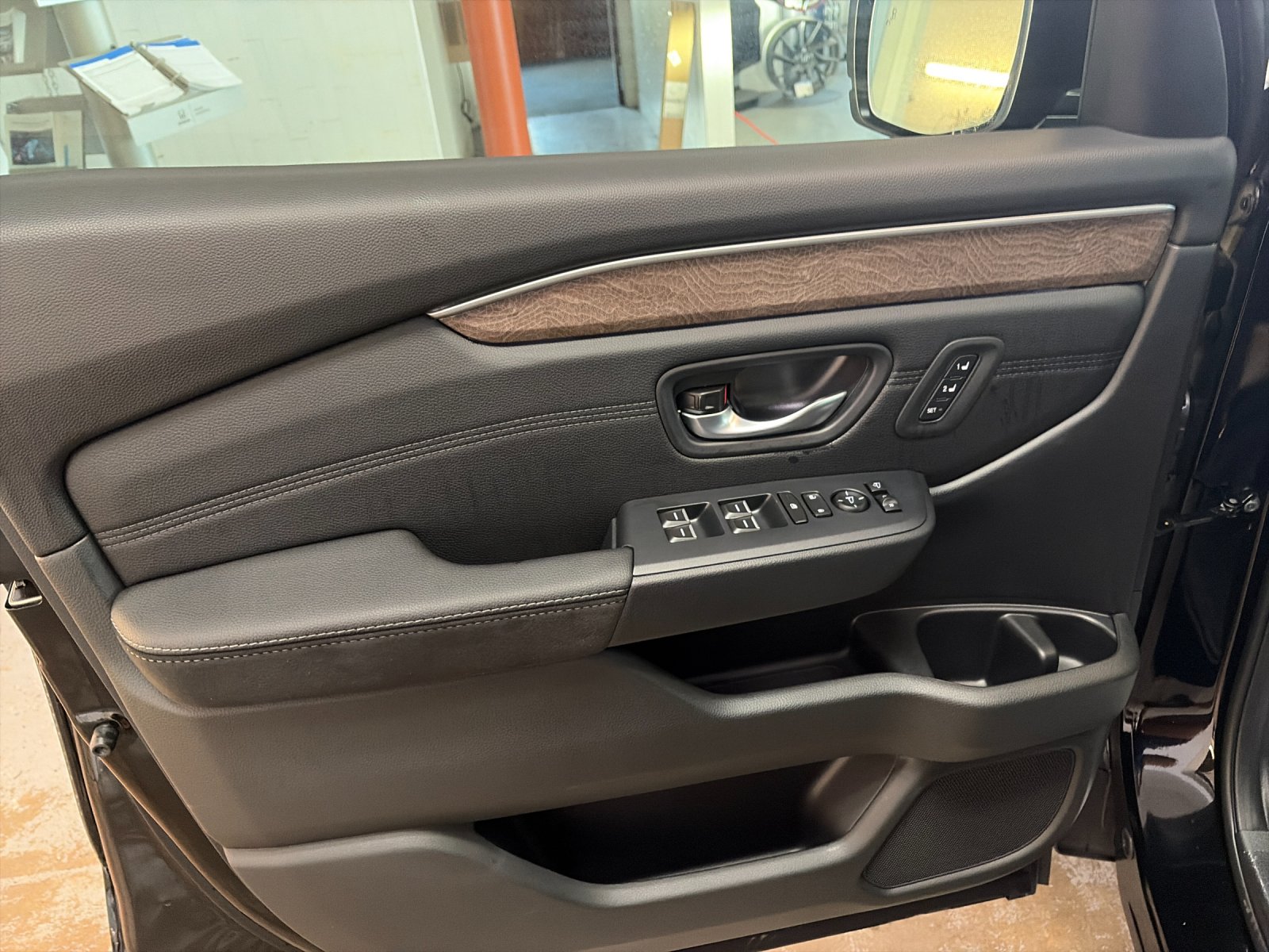 New 2026 Crystal Black Pearl Honda AWD Elite image 12
