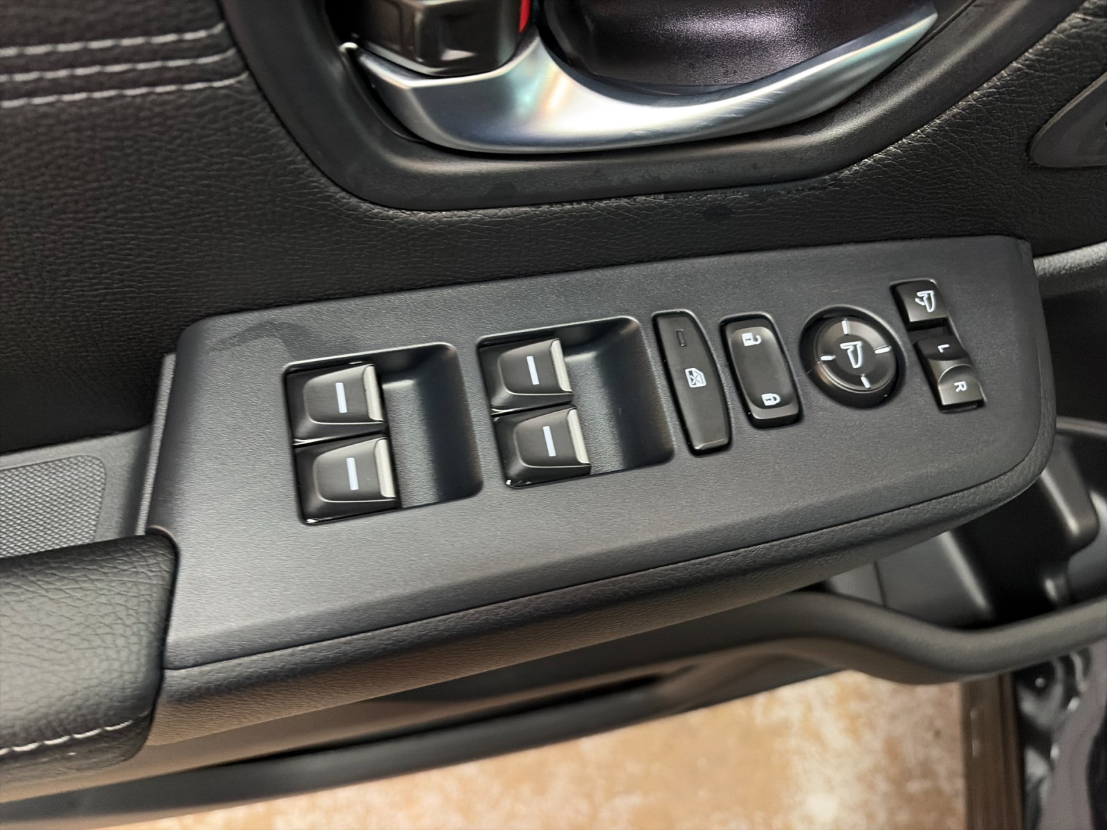 New 2026 Crystal Black Pearl Honda AWD Elite image 13