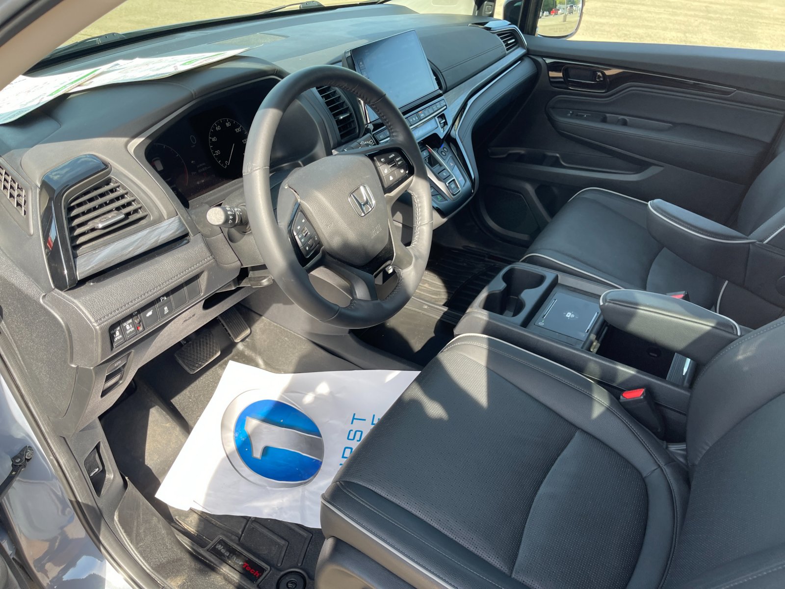 Used 2026 Gray Honda Elite image 31