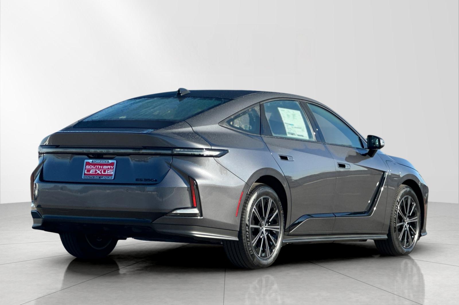 New 2026 Cloudburst Gray Lexus ES 350e PREMIUM image 6