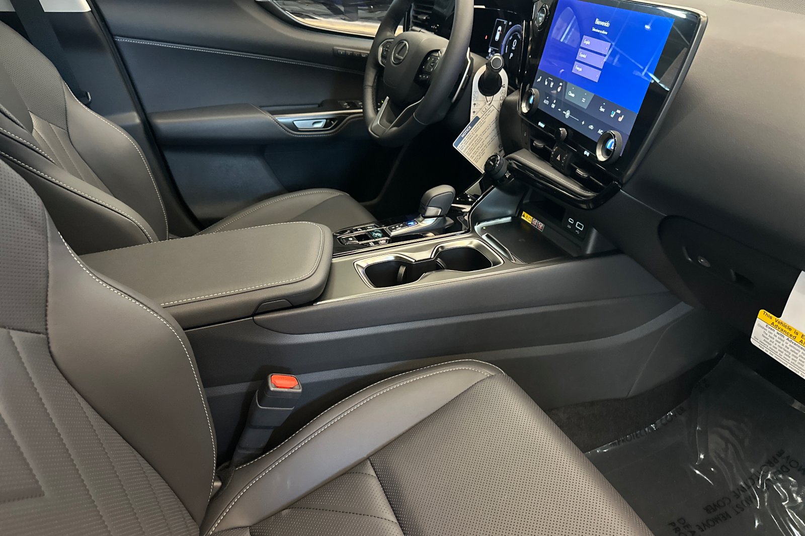 New 2026 Ultra White Lexus NX 450h+ PREMIUM AWD image 16