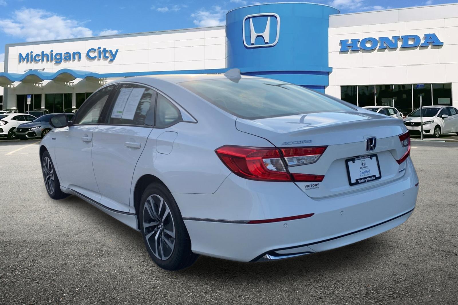 Certified Used 2022 Platinum White Pearl Honda EX-L image 3