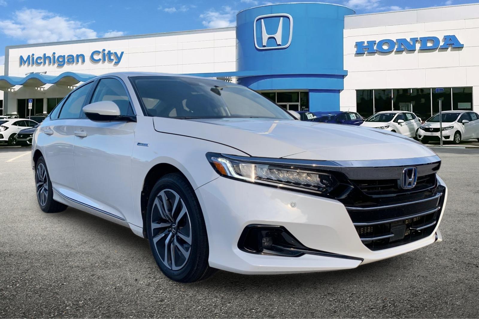 Certified Used 2022 Platinum White Pearl Honda EX-L image 7