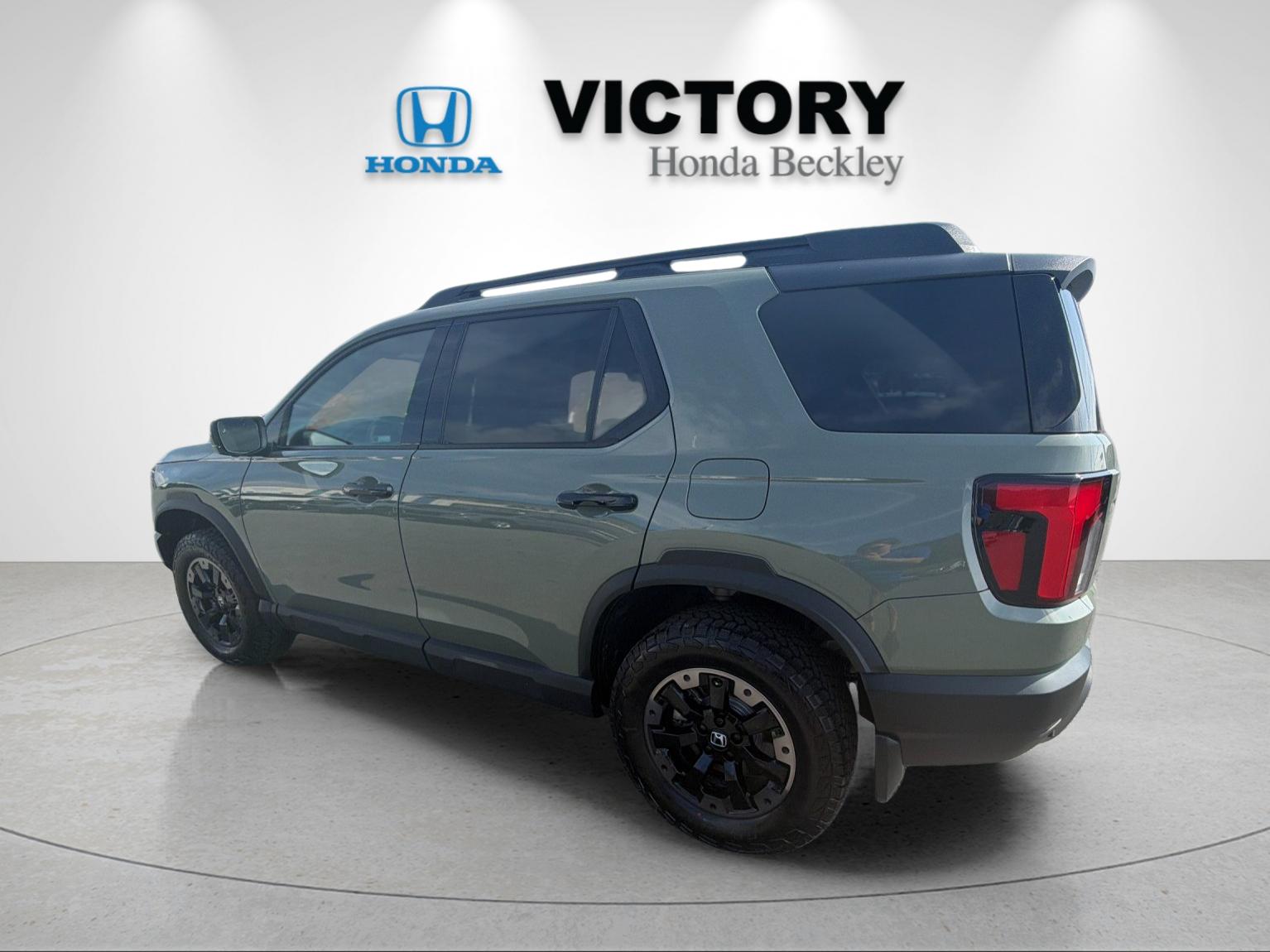 New 2026 Ash Green Metallic Honda TrailSport Elite image 3