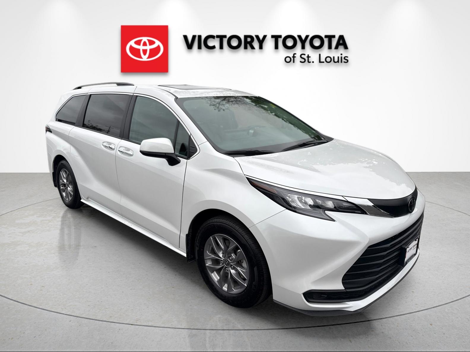 2026 Toyota Sienna XLE