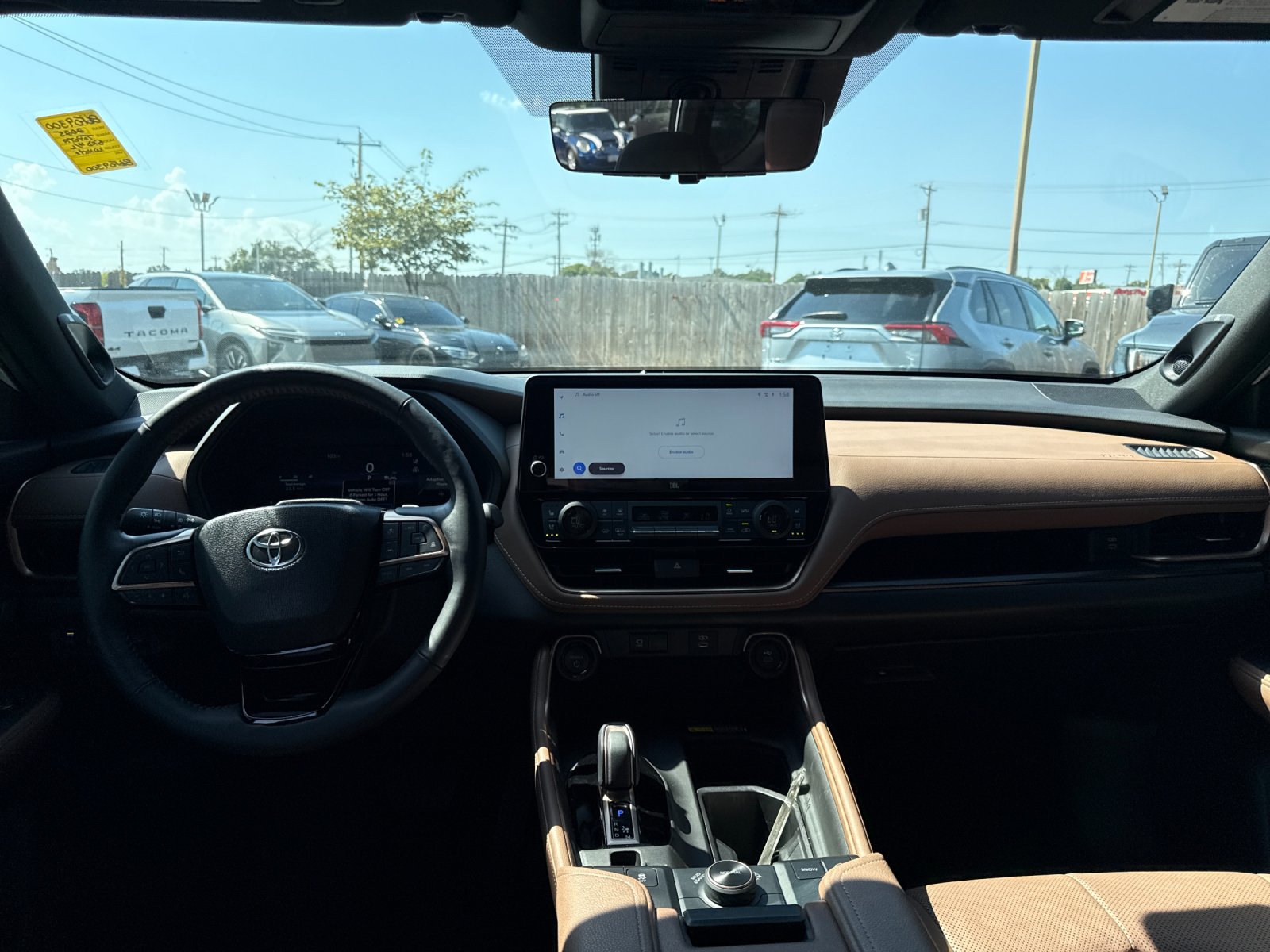 Used 2025  Toyota MAX Platinum image 13