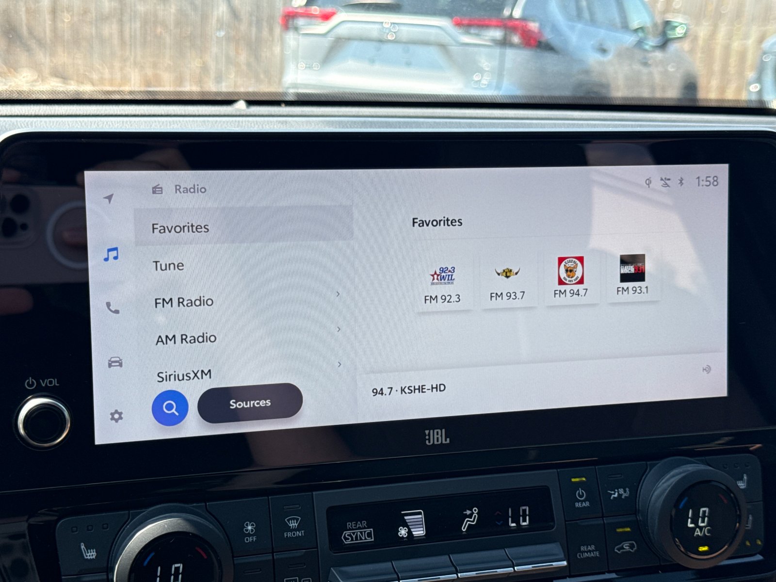 Used 2025  Toyota MAX Platinum image 14