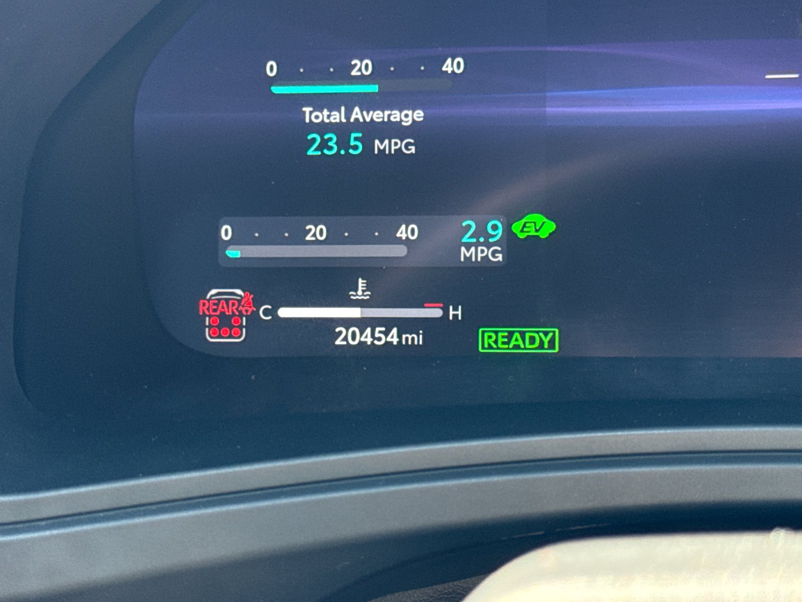 Used 2025  Toyota MAX Platinum image 19