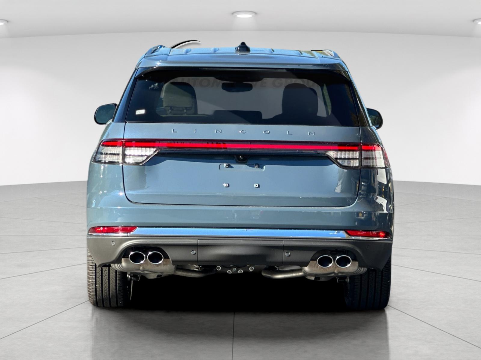 New 2026 Whisper Blue Metallic Clearcoat Lincoln Reserve® image 4