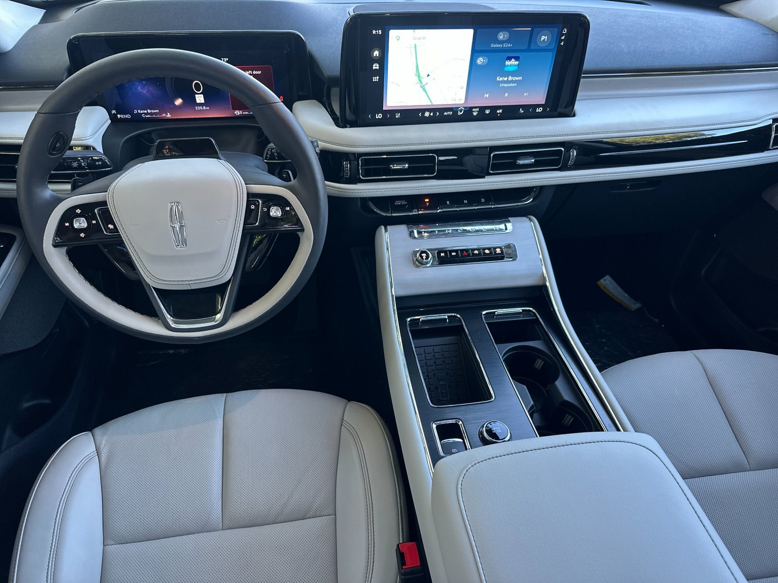 New 2026 Whisper Blue Metallic Clearcoat Lincoln Reserve® image 12