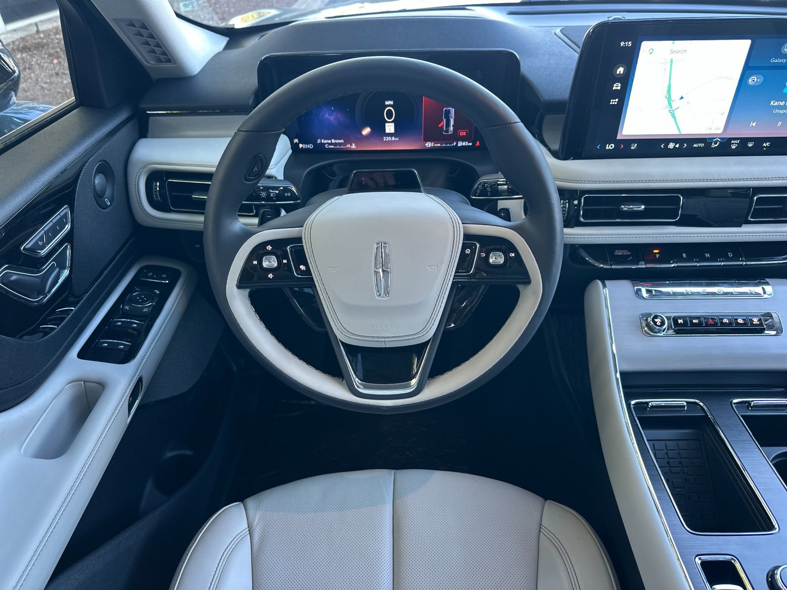 New 2026 Whisper Blue Metallic Clearcoat Lincoln Reserve® image 13