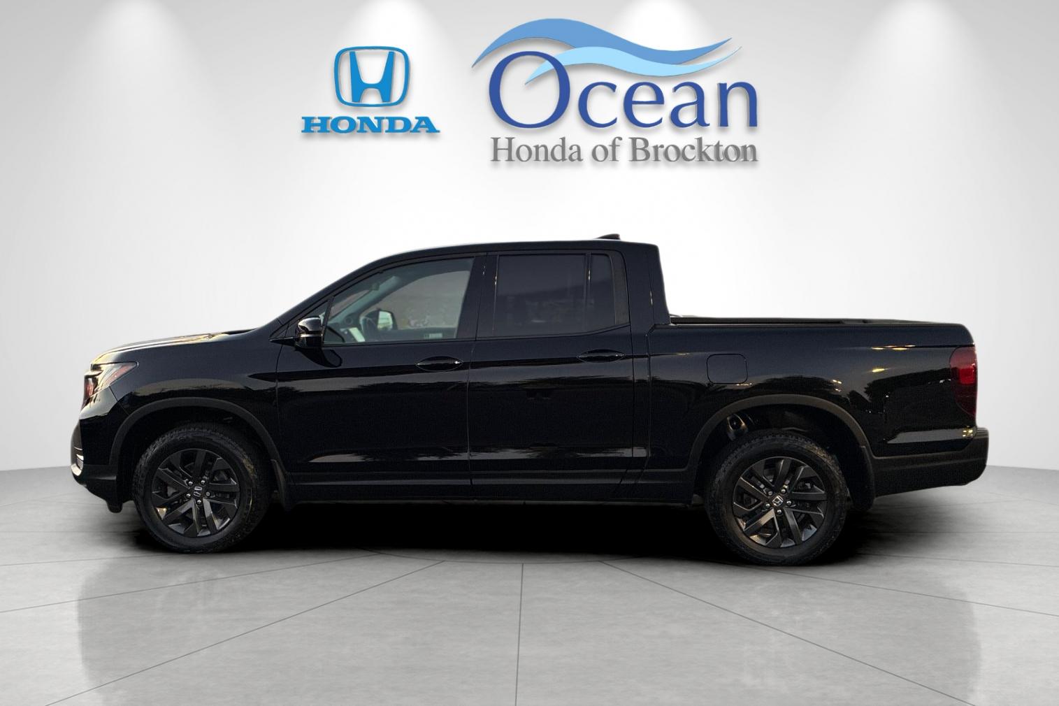 Used 2022 Crystal Black Pearl Honda Sport image 6